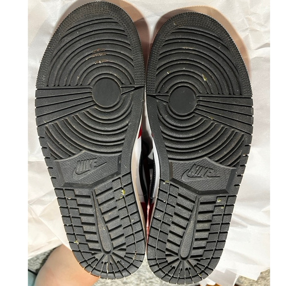 Nike Air Jordan 1 Mid Reverse Bred Retro Red 554724069 Sz 9 Box Streetwear - Picture 9 of 16